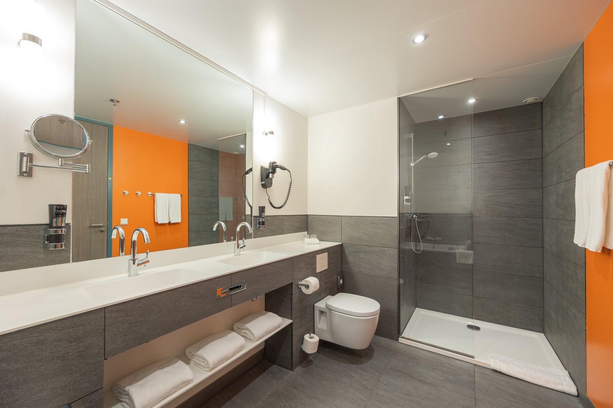 Executive Room 1 King Bed 1 Single Bed