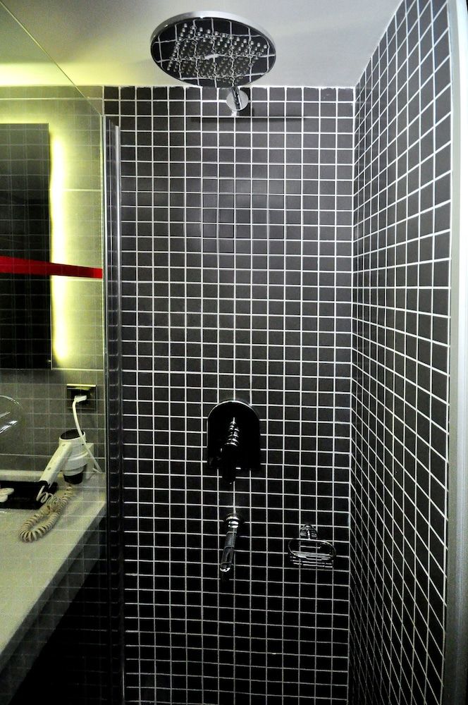 Hotel Osaka Airport Deluxe Twin Room 7