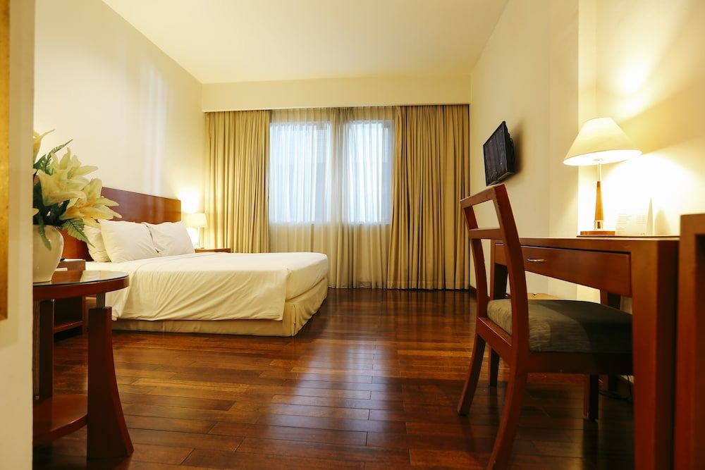 Superior Room, 1 King Bed
