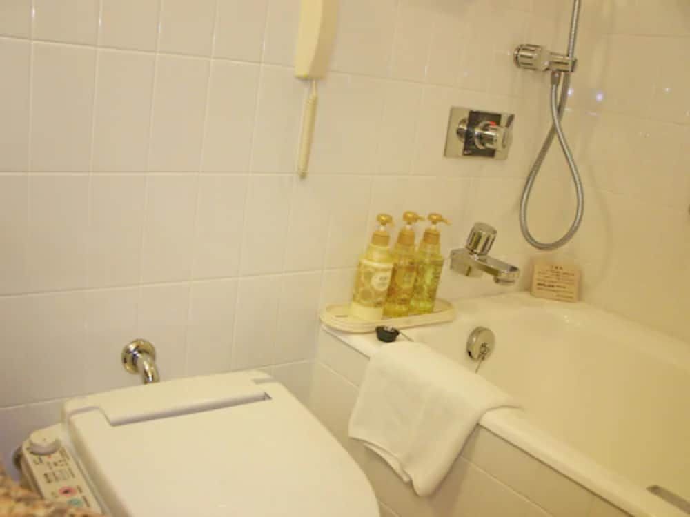 undefined Century Royal Hotel 7