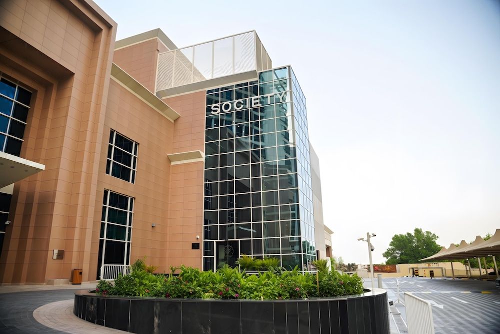 undefined Hilton Doha 8