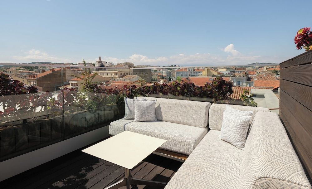 Five Seas by Inwood Hotels