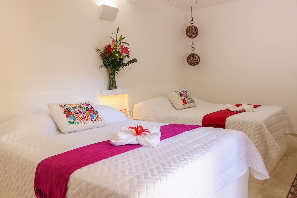 Kin Ha Tulum Hotel Standard Triple Room, Garden View 2