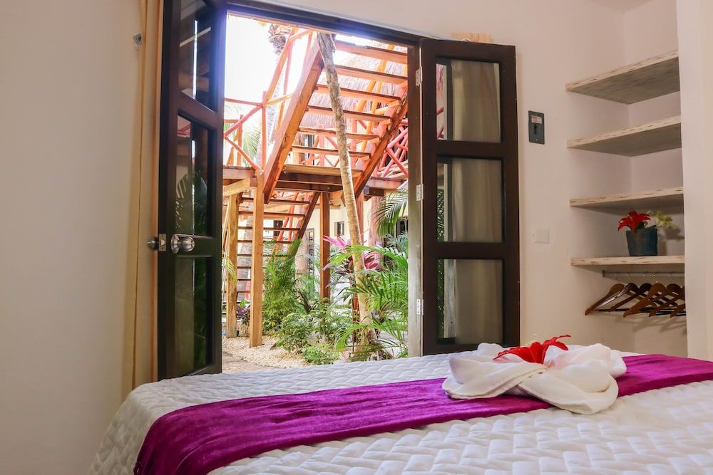 Kin Ha Tulum Hotel Standard Triple Room, Garden View 10
