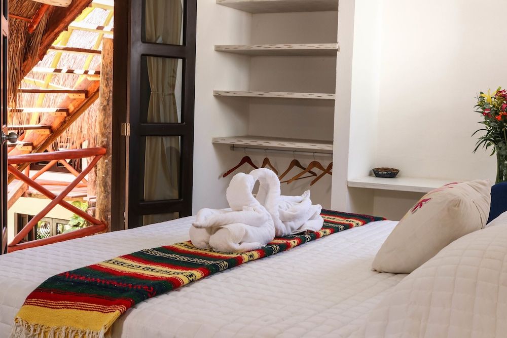 Kin Ha Tulum Hotel Suite, 1 King Bed, Garden View 7