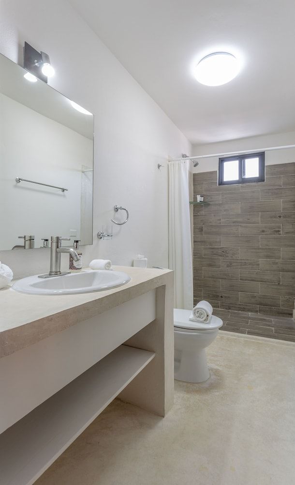 Kin Ha Tulum Hotel Suite, 1 King Bed, Garden View 13