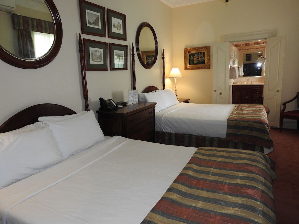 Premium Twin Room