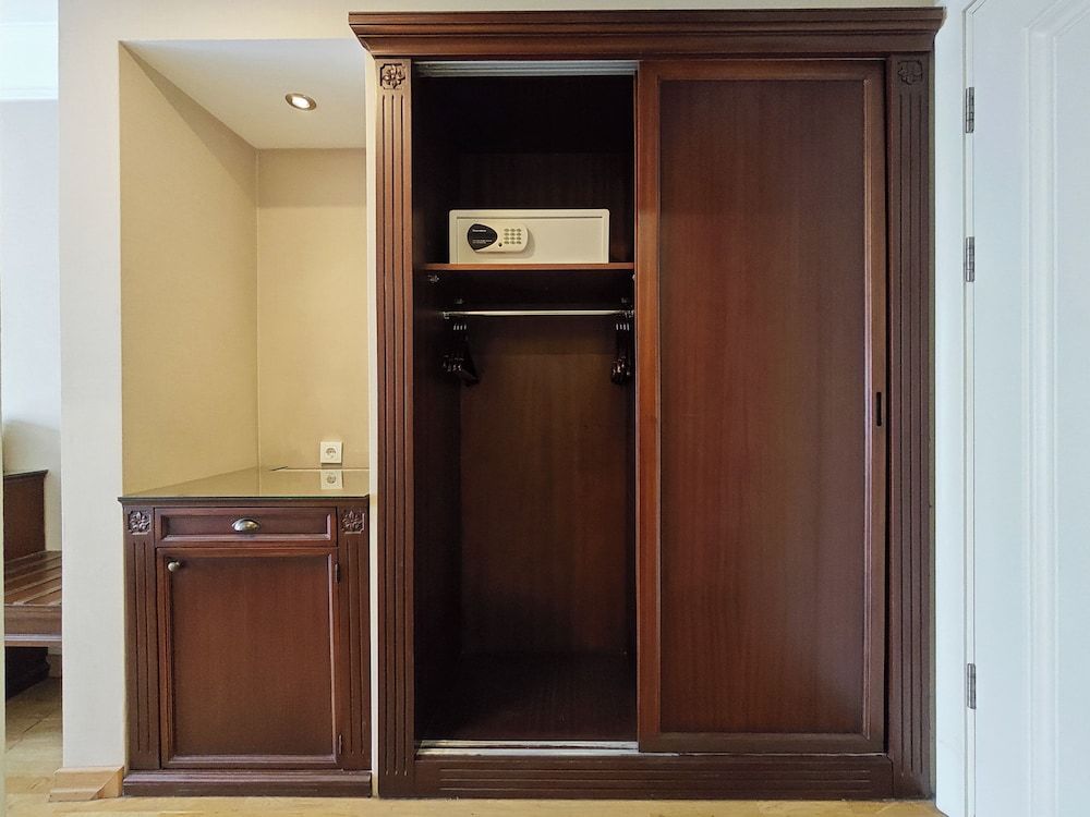 Recital Hotel Economy Double Room 8