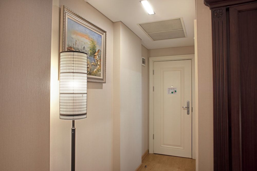 Recital Hotel Economy Double Room 7