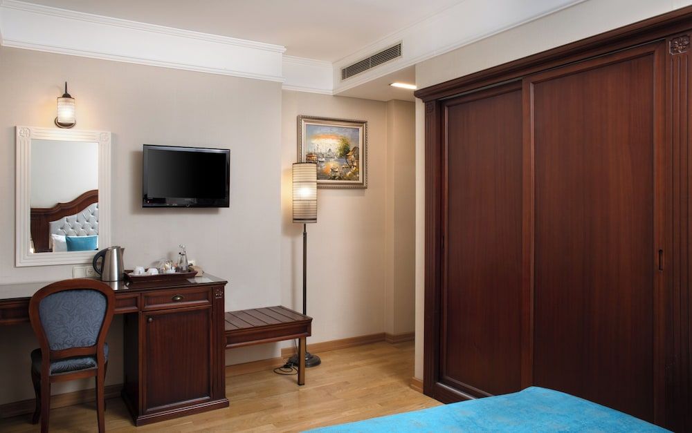 Recital Hotel Economy Double Room 6