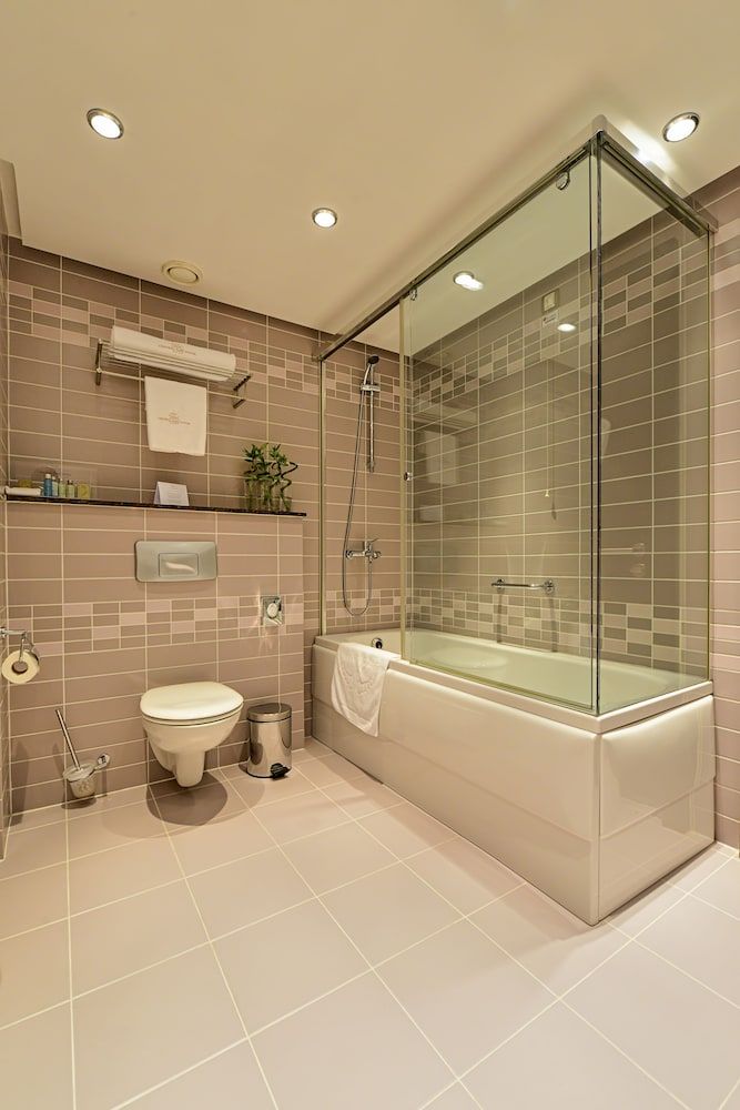 Rosslyn Central Park Hotel Panoramic Superior room 4