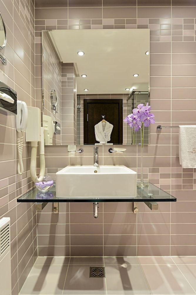 Rosslyn Central Park Hotel Panoramic Superior room 3