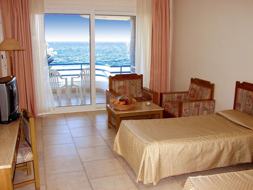 Queen Sharm Resort