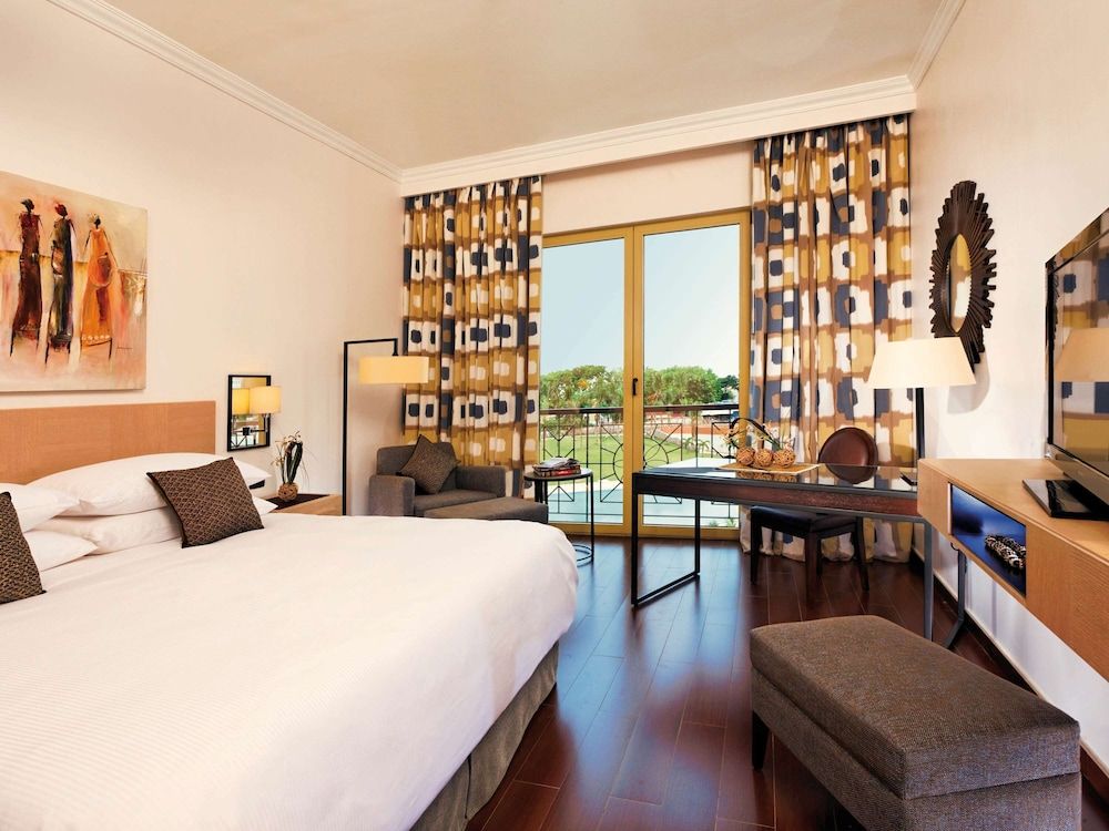 Superior Room, 1 King Bed