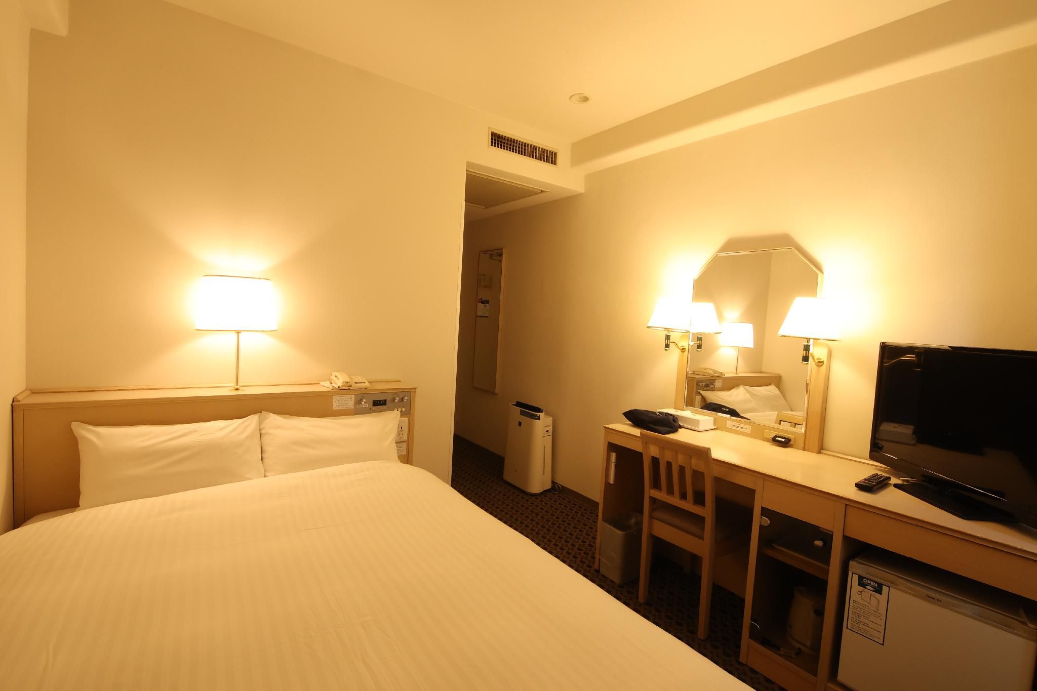 Small Double Bed Non Smoking