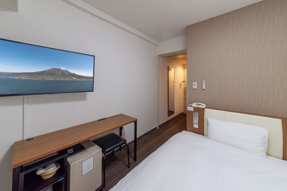 Single Room1 - Smoking 13sqm