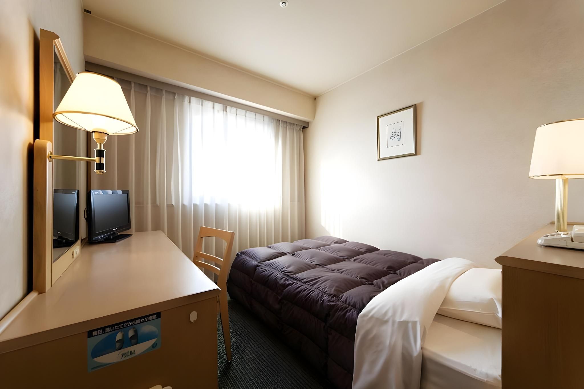 Singe Room