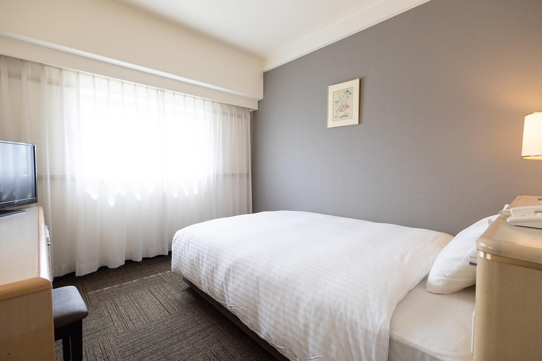 Single Room - Non-Smoking