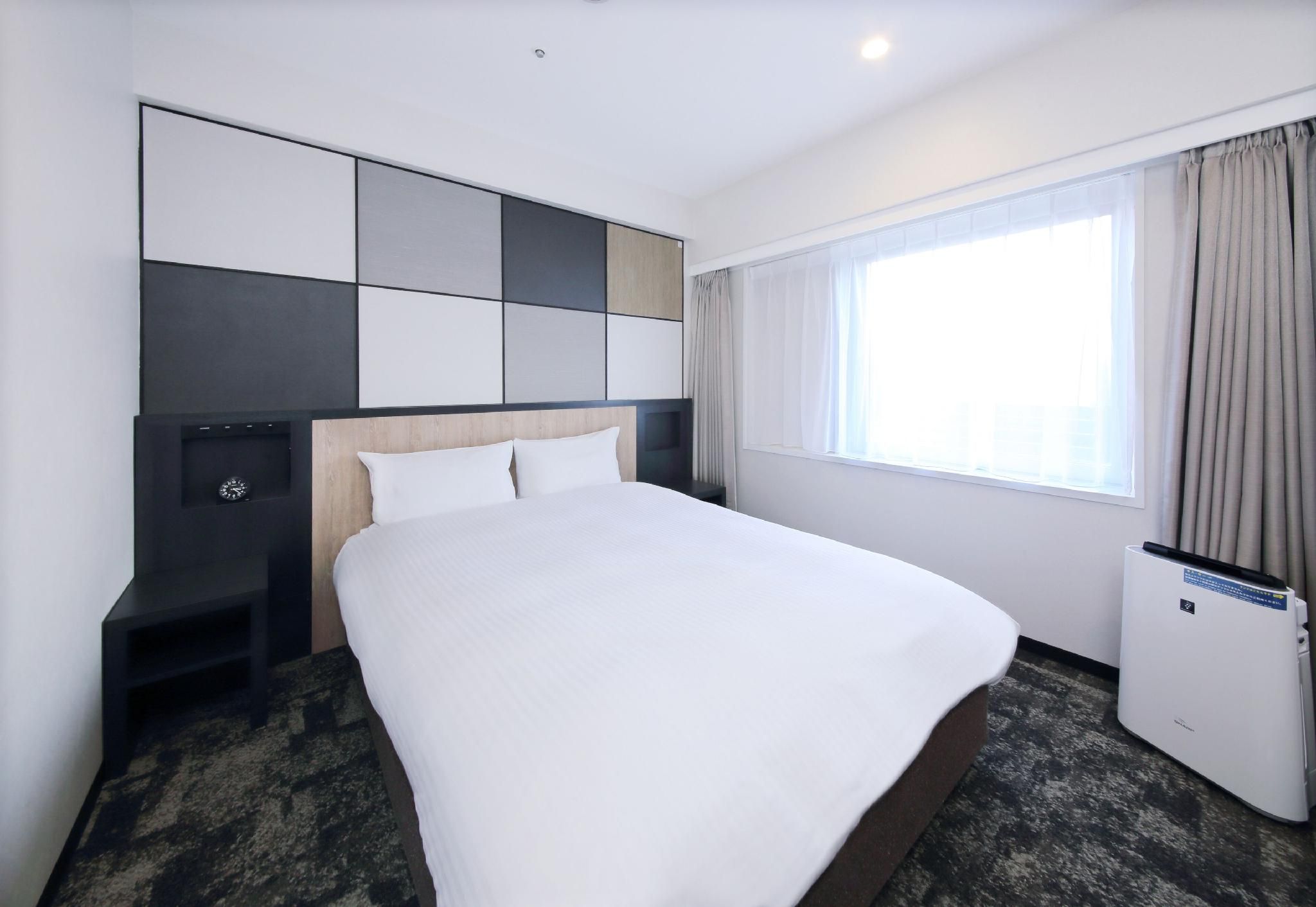 Small Double Bed Non Smoking