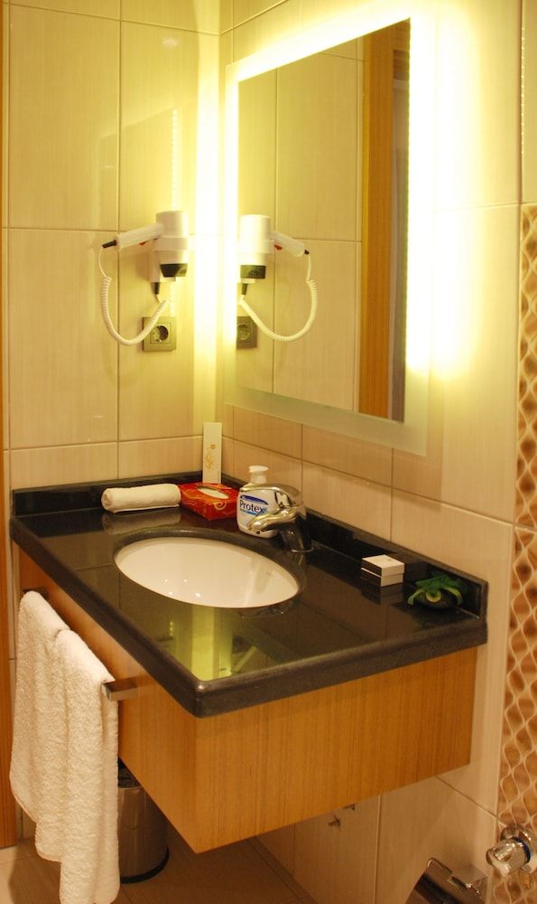 Cennet Park Hotel Standard Room 4