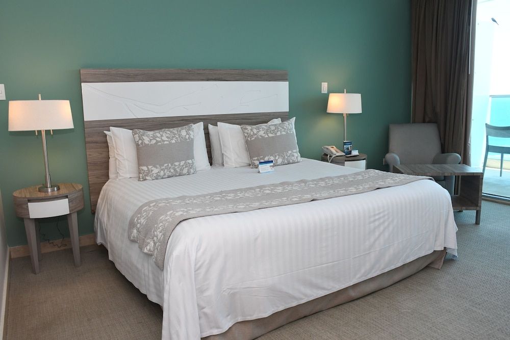 Superior Room, 1 Queen Bed