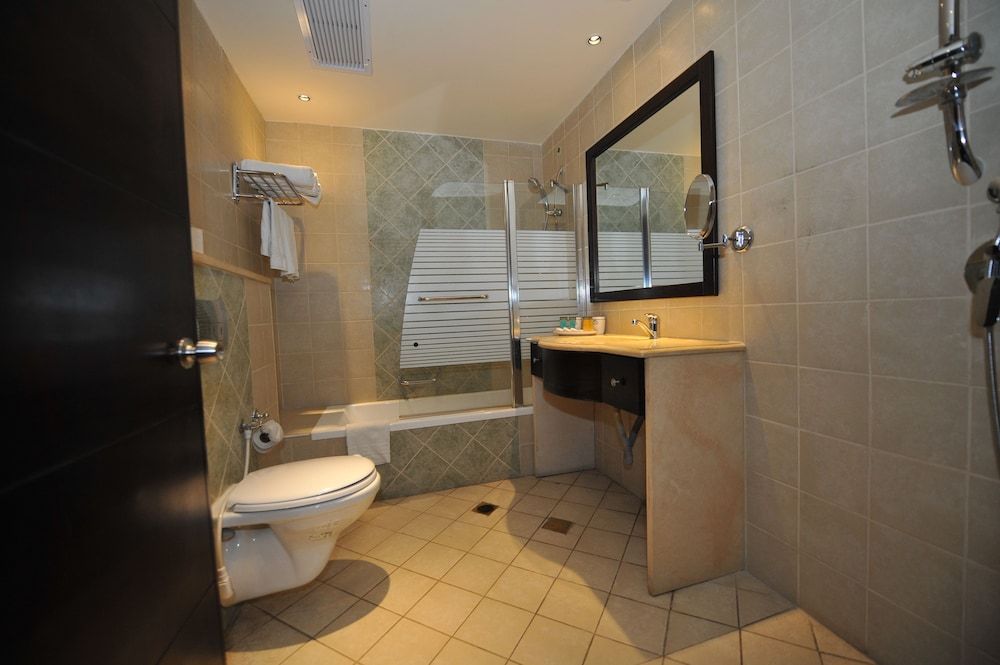 Junior Suite, 1 King Bed