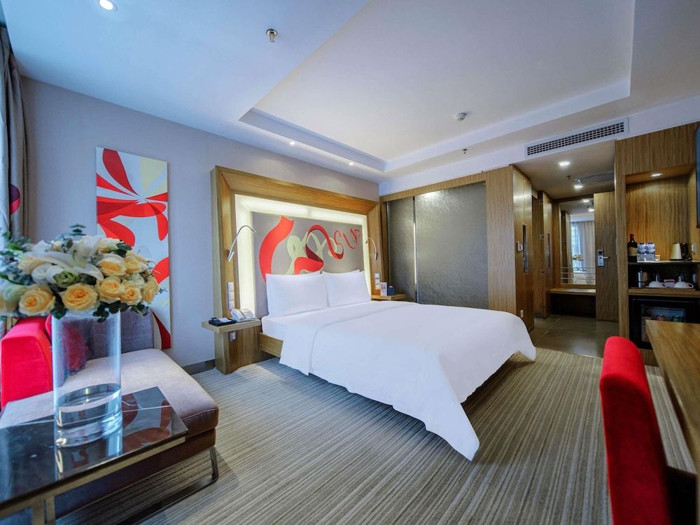 Premier King Room