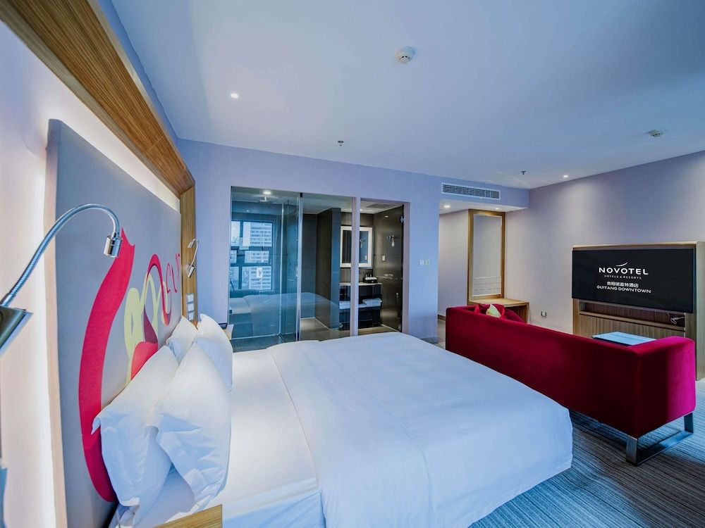 Deluxe Business Room