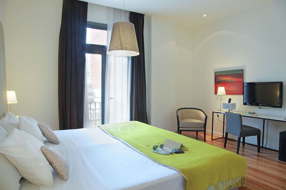 Suite, 1 King Bed, Non Smoking