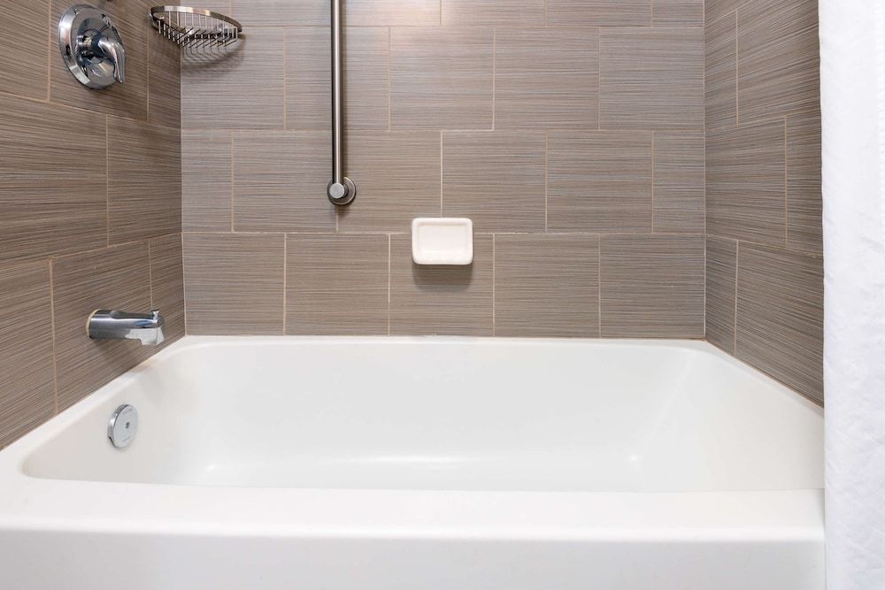 Suite, 2 Queen Beds, Accessible (Mobility & Hearing, Roll-in Shower)