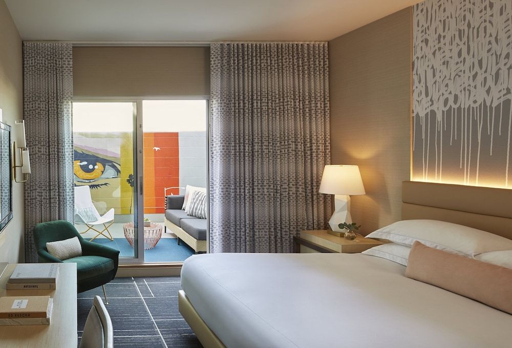 Room, 1 King Bed, Patio