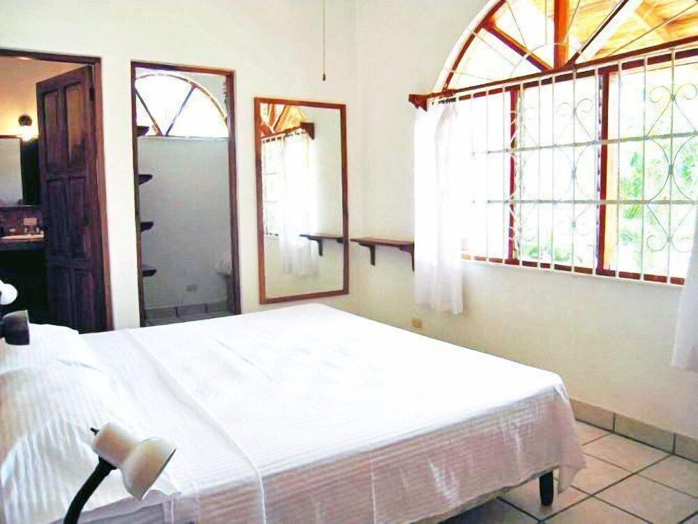 Standard Apartment, 1 King Bed