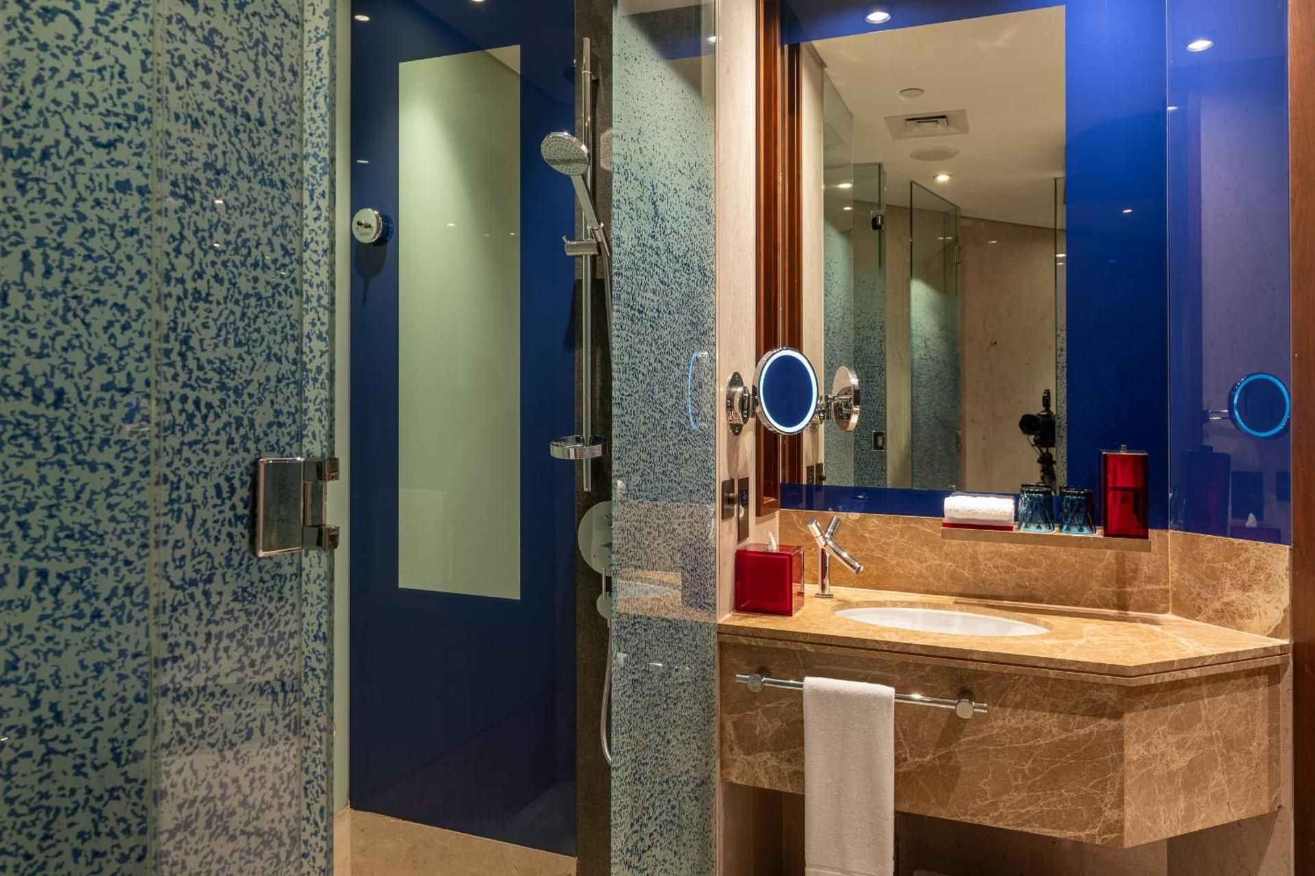 Superior Twin Room, Garden View with Riva Beach Club access