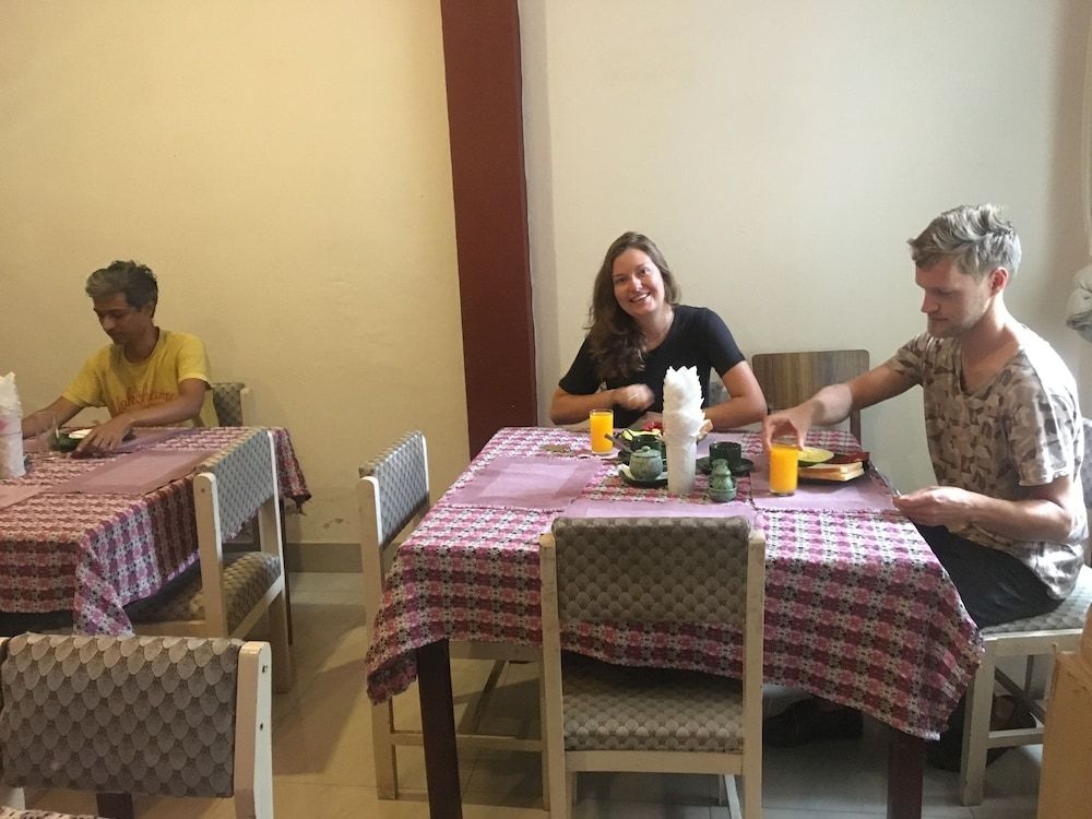 undefined Hotel Silver Home - Hostel 9