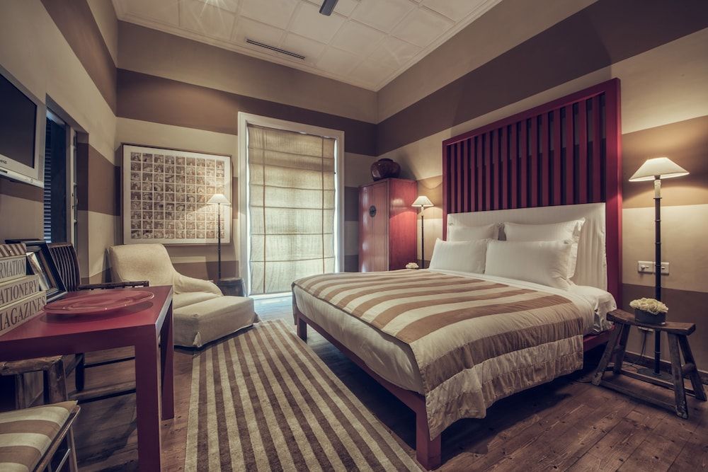 Paradise Road Tintagel Colombo Executive Suite 2