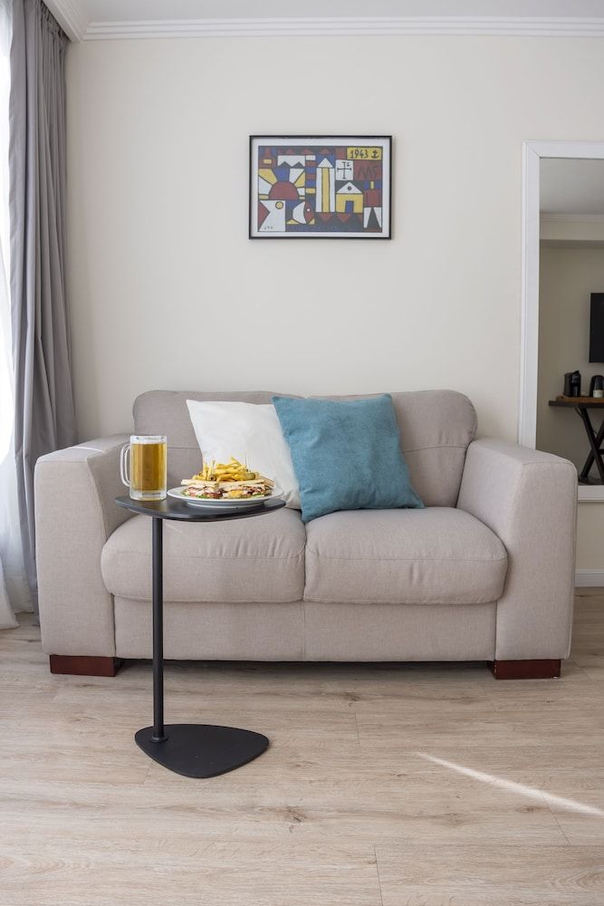 After Hotel Studio Suite 5