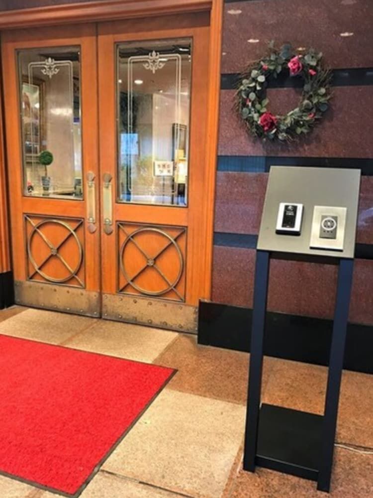 undefined Diamond Hotel 7