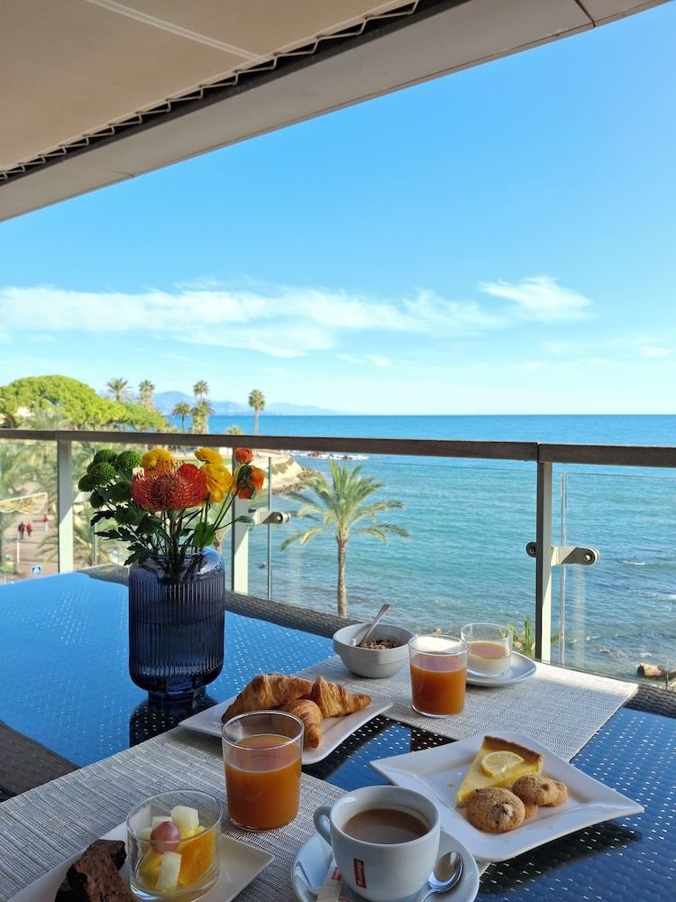 Royal Antibes Apartment, Terrace, Sea View (Cap d'Antibes ) 4