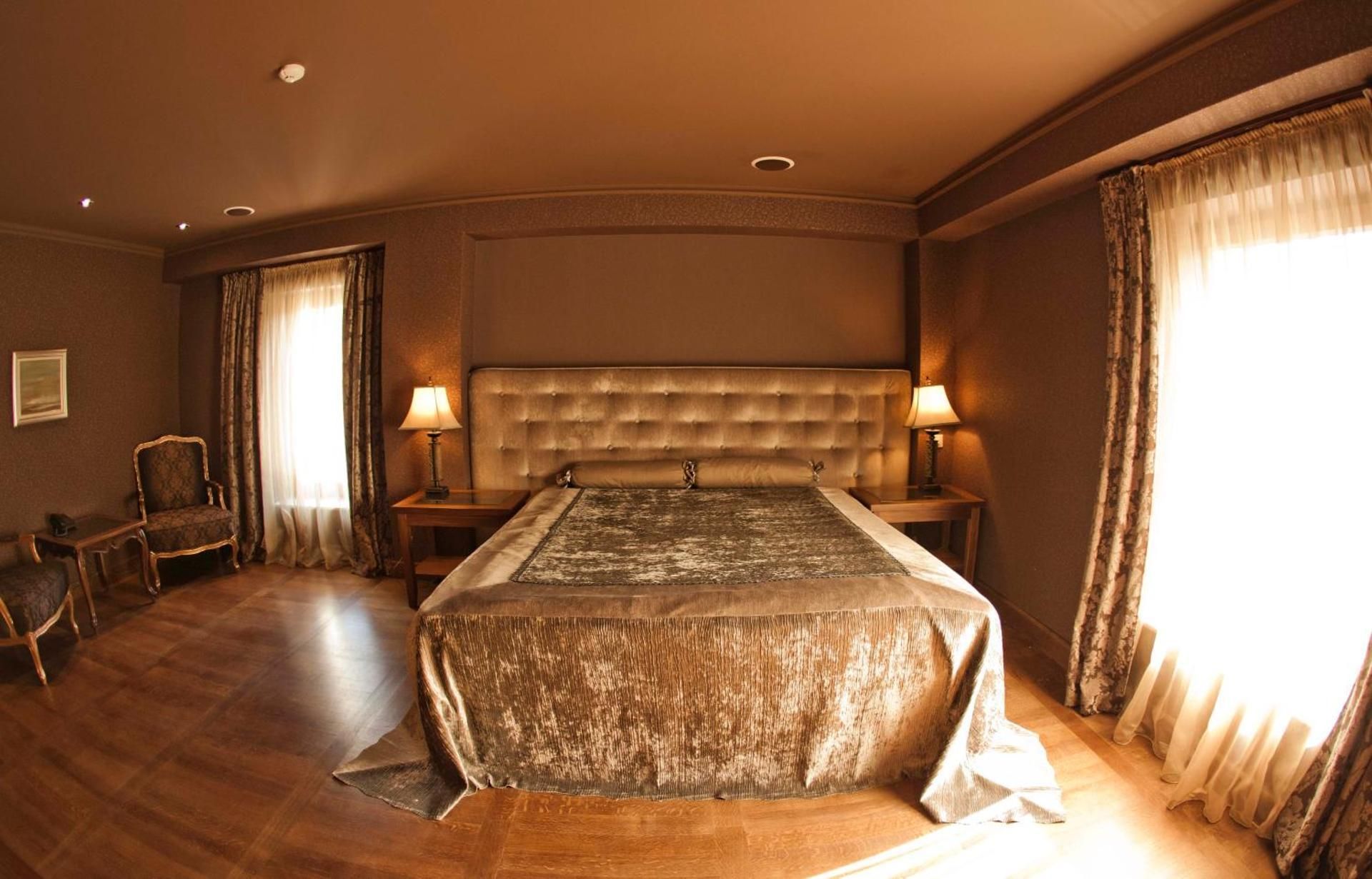 Standard Double Room with Free Parking