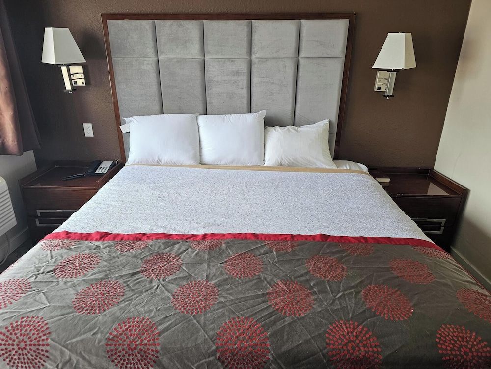 undefined Travel Inn By OYO Omaha 10