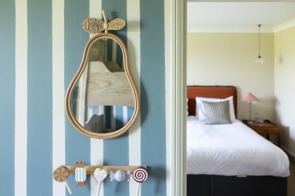 The Barnsdale, Rutland Family Room 4