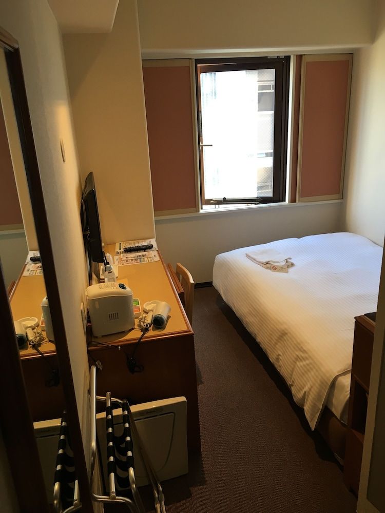 undefined Smile Hotel Sugamo 8