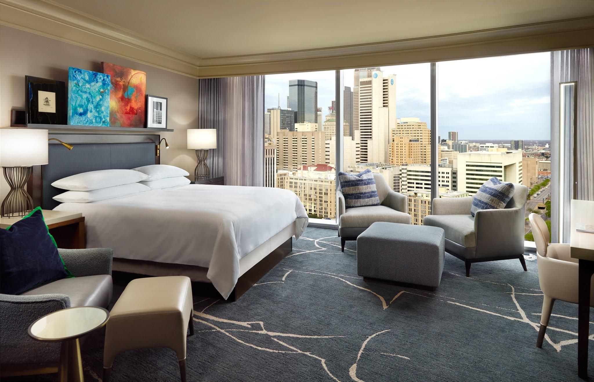 Premier Executive Room 1 King Bed