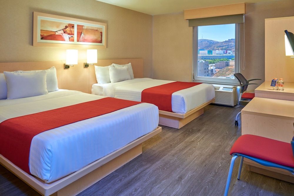 City Express by Marriott Torreón Room, 2 Double Beds 3
