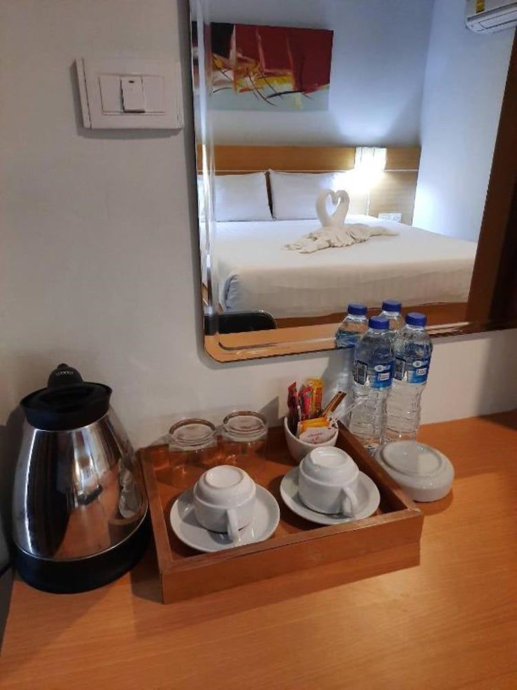 Aspery Hotel Family Room, 2 Bedrooms 4