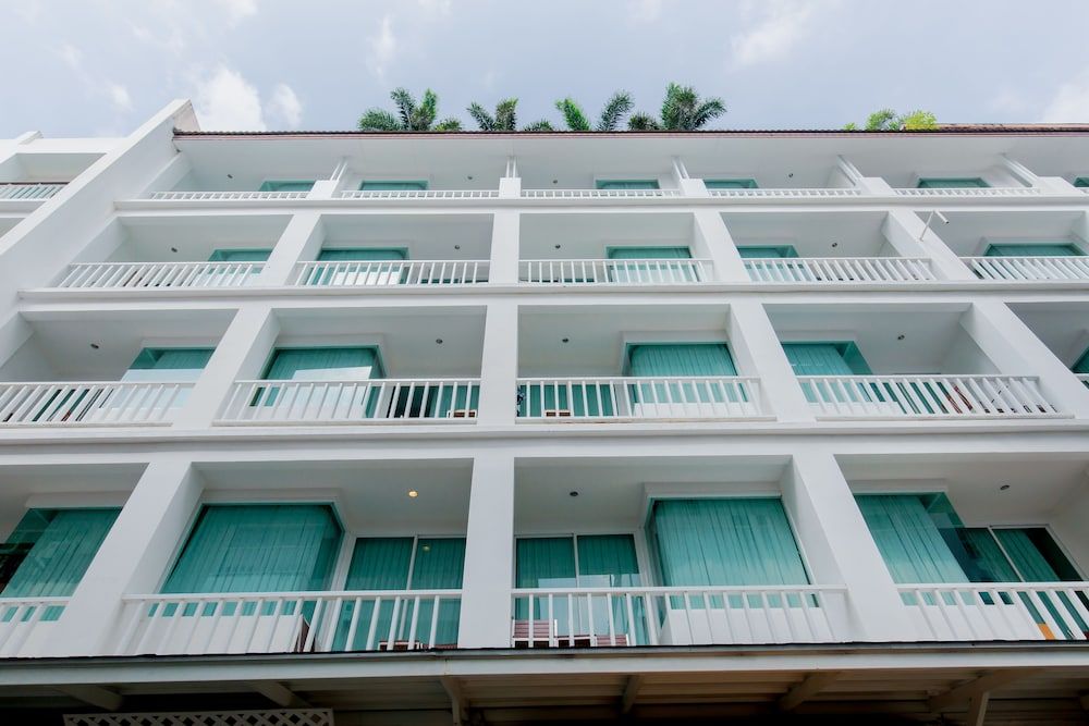 undefined Aspery Hotel 7