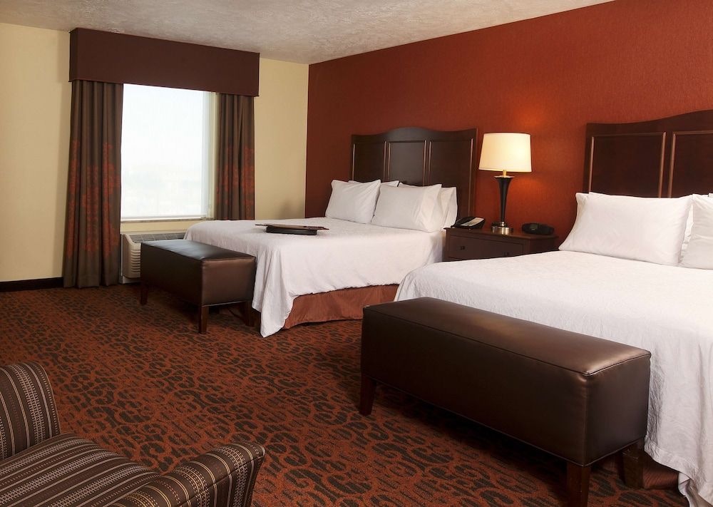 Room, 2 Queen Beds, Accessible, Non Smoking (Bathtub)