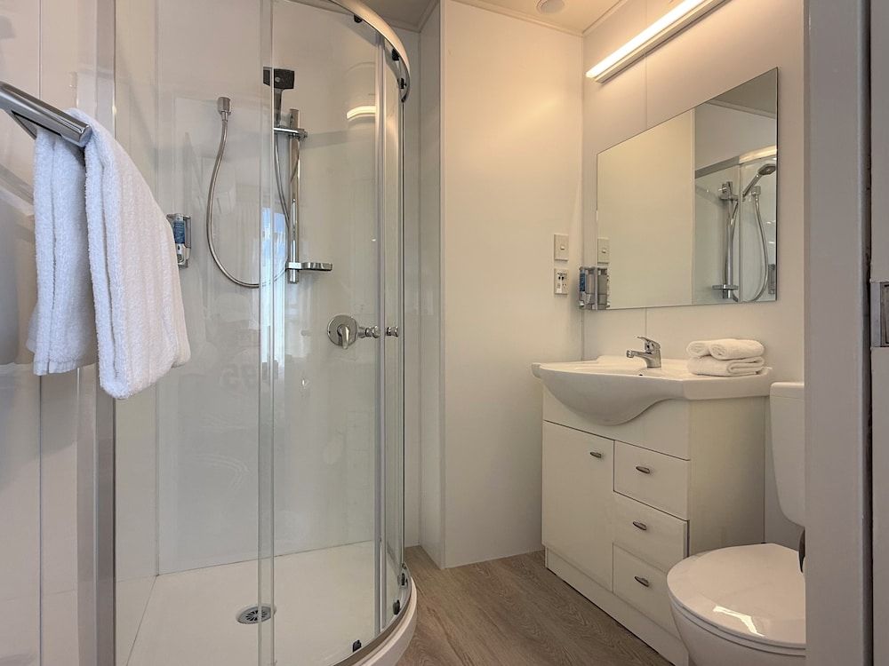 Bluewater Hotel Studio 3