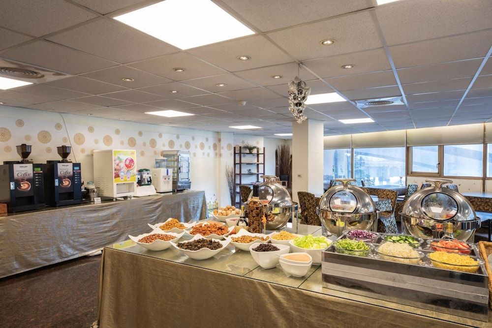 undefined Bitan Hotel 6