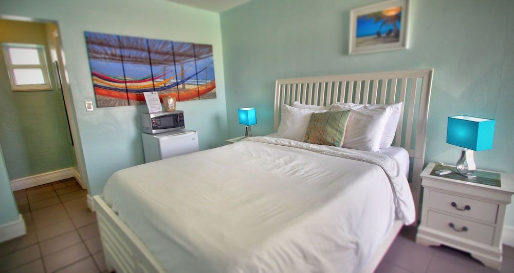 Standard Room, 1 Queen Bed